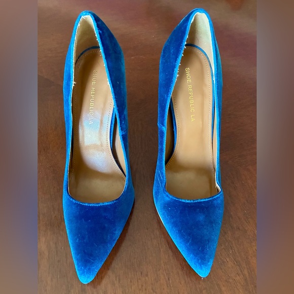 Electric Blue Velvet Stiletto Heels Size 8 | Shoe Republic LA Pointed Pumps - Picture 5 of 7